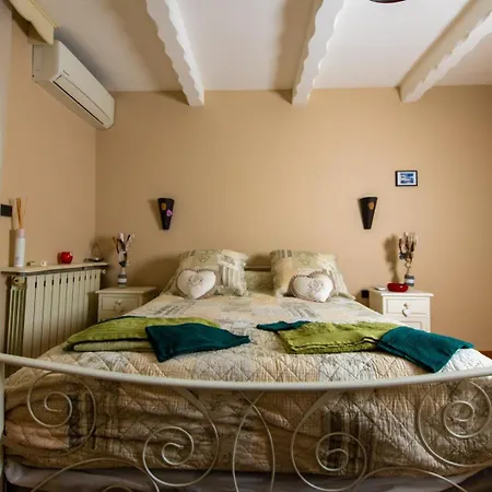 Holiday home Histoire De Famille Aubagne